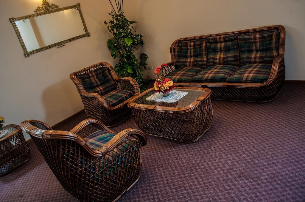 Hotel Lido Санта-Крус-де-ла-Сьерра Экстерьер фото