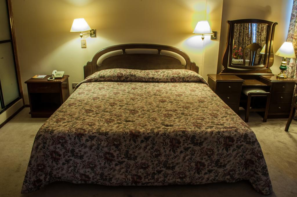 Hotel Lido Санта-Крус-де-ла-Сьерра Экстерьер фото